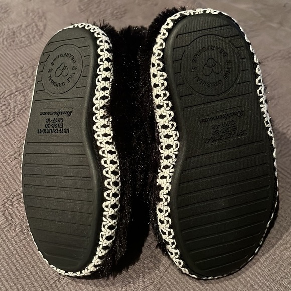 kids Dearfoams Bootie Slippers - Picture 4 of 4